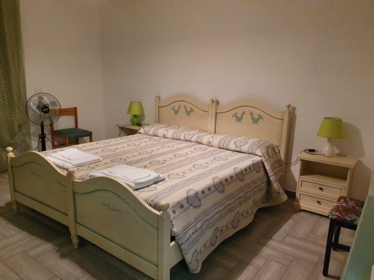 B&B Perdalonga Ghilarza Eksteriør bilde